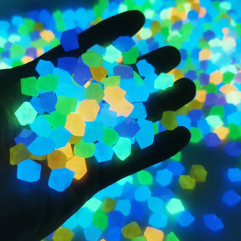 🌟300/600/900 Pcs Multicolor Glow - Outdoor Luminous Stones