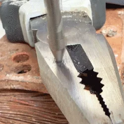 🔥Hot Sale 49% OFF - 🎁 Multifunctional Drill Sharpener