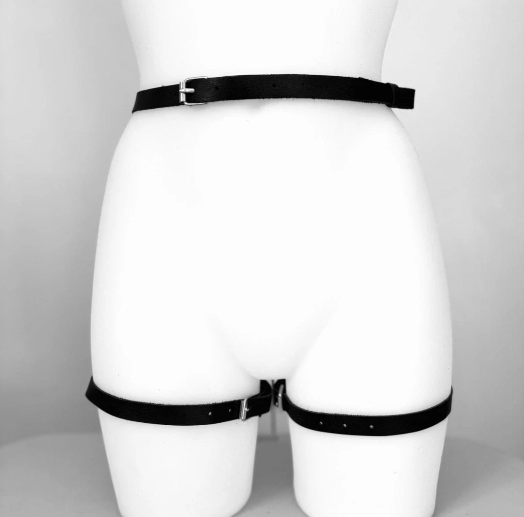 Sexy Handcuffs - Woman Leather Sexy Harness Belts